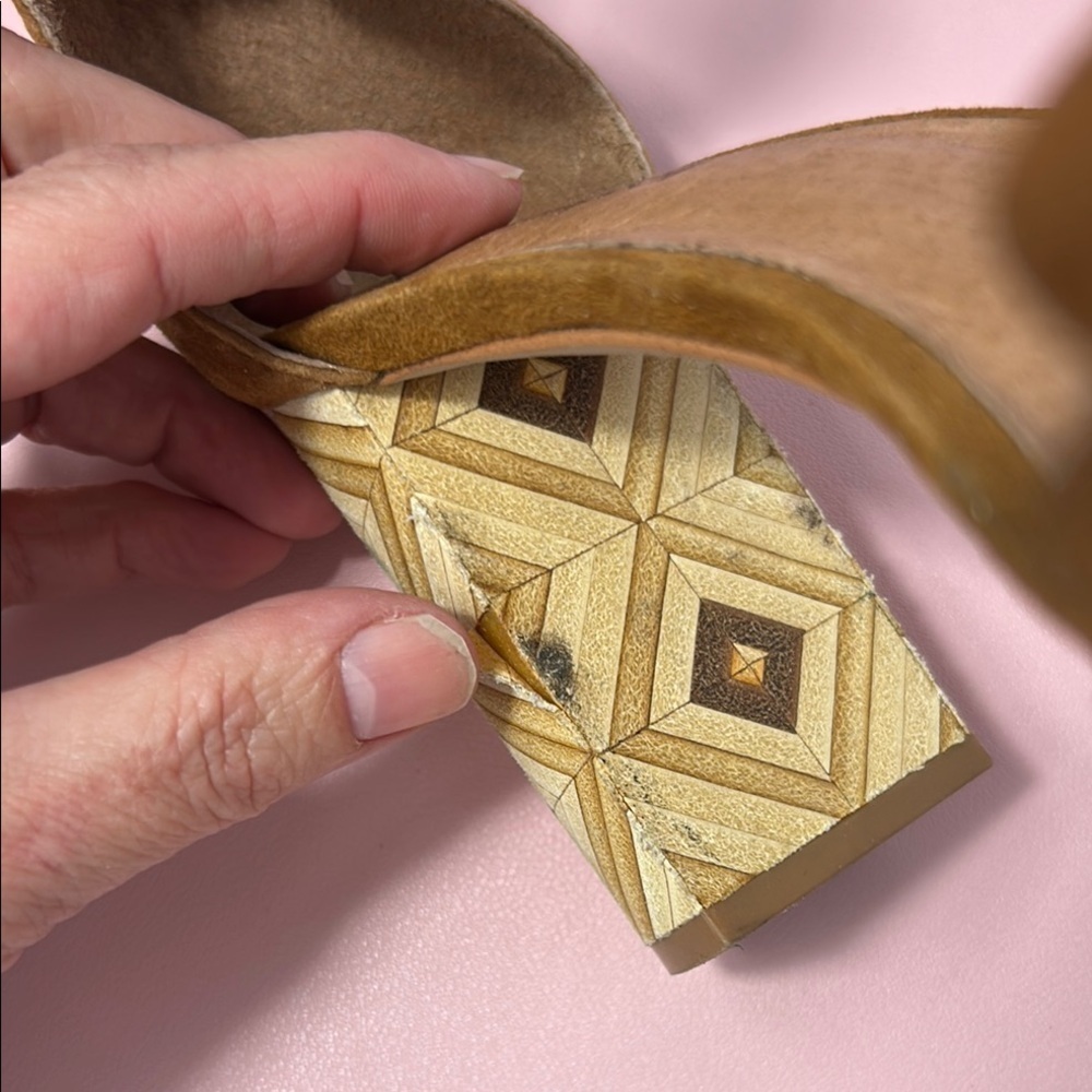 Jeffrey Campbell Lindsay Tan Scalloped Heels - Picture 9 of 10